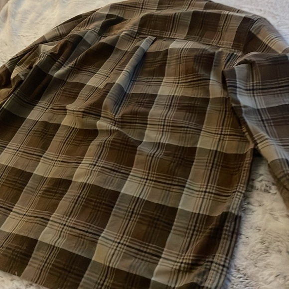 Eddie Bauer Large Men’s Button Down Shirt - Picture 9 of 10